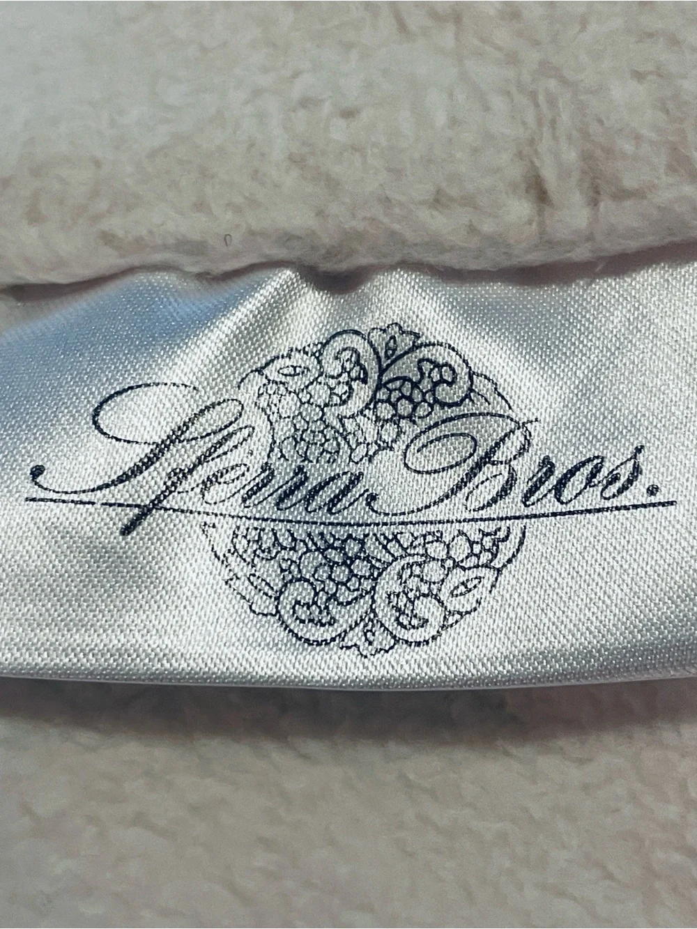 Sferra Brothers White Brushed 100% Cotton Blanket, Like New, Full Size